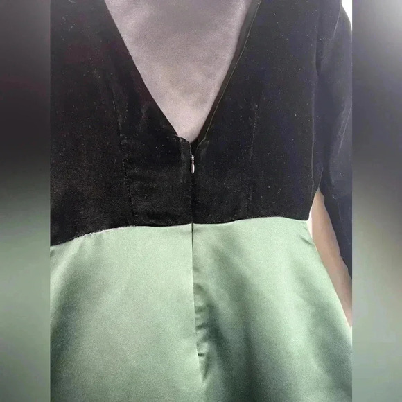 Catherine Regehr Vancouver Velvet Maxi Dress Size Medium - Picture 7 of 10